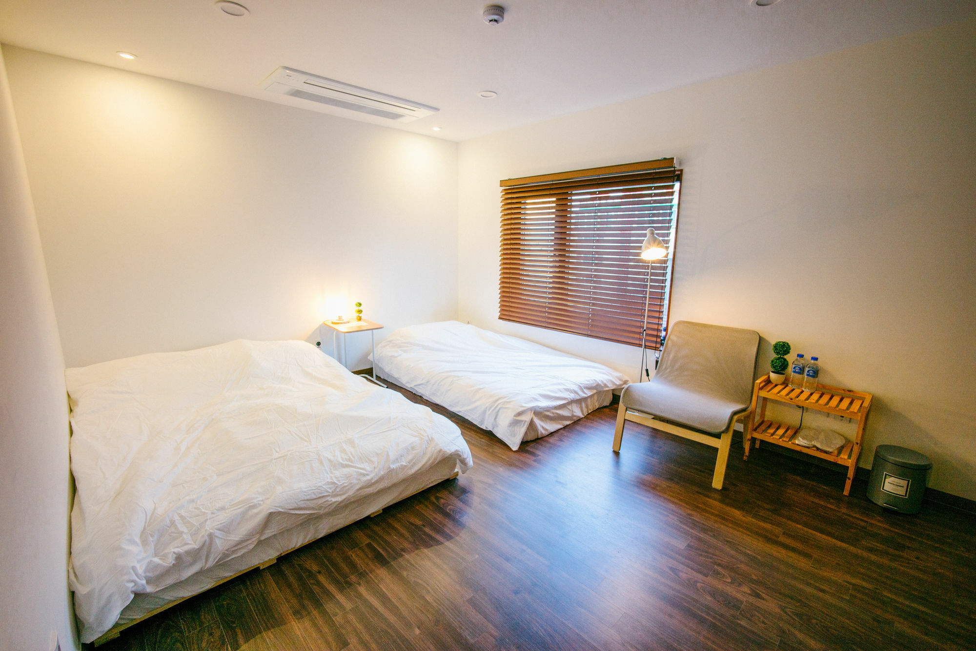 Morning Dew Guesthouse Busan Bagian luar foto