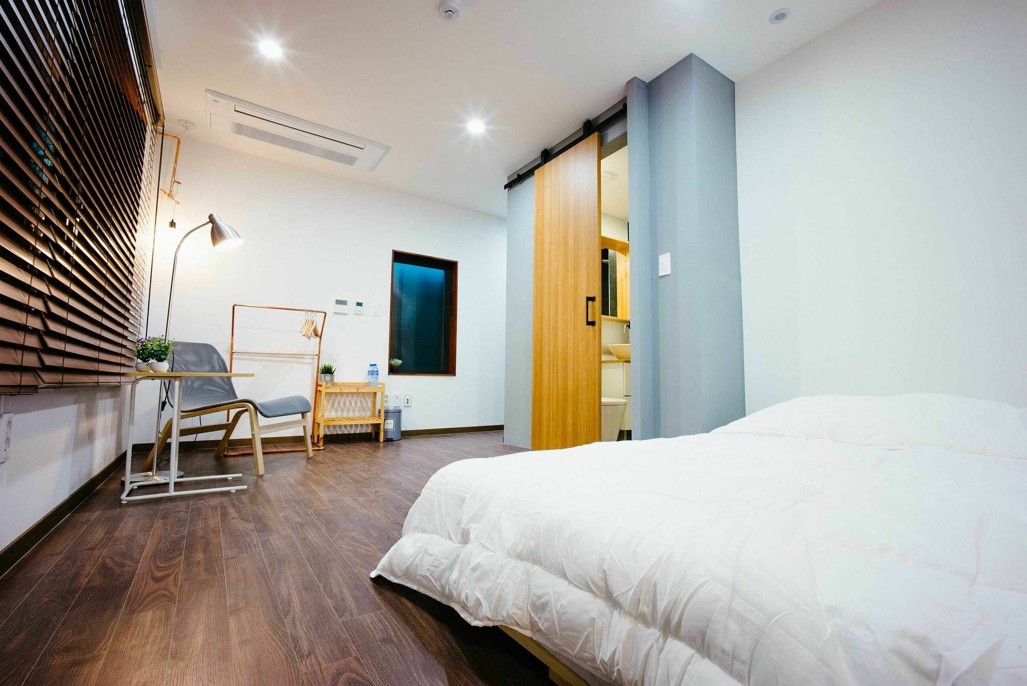 Morning Dew Guesthouse Busan Bagian luar foto